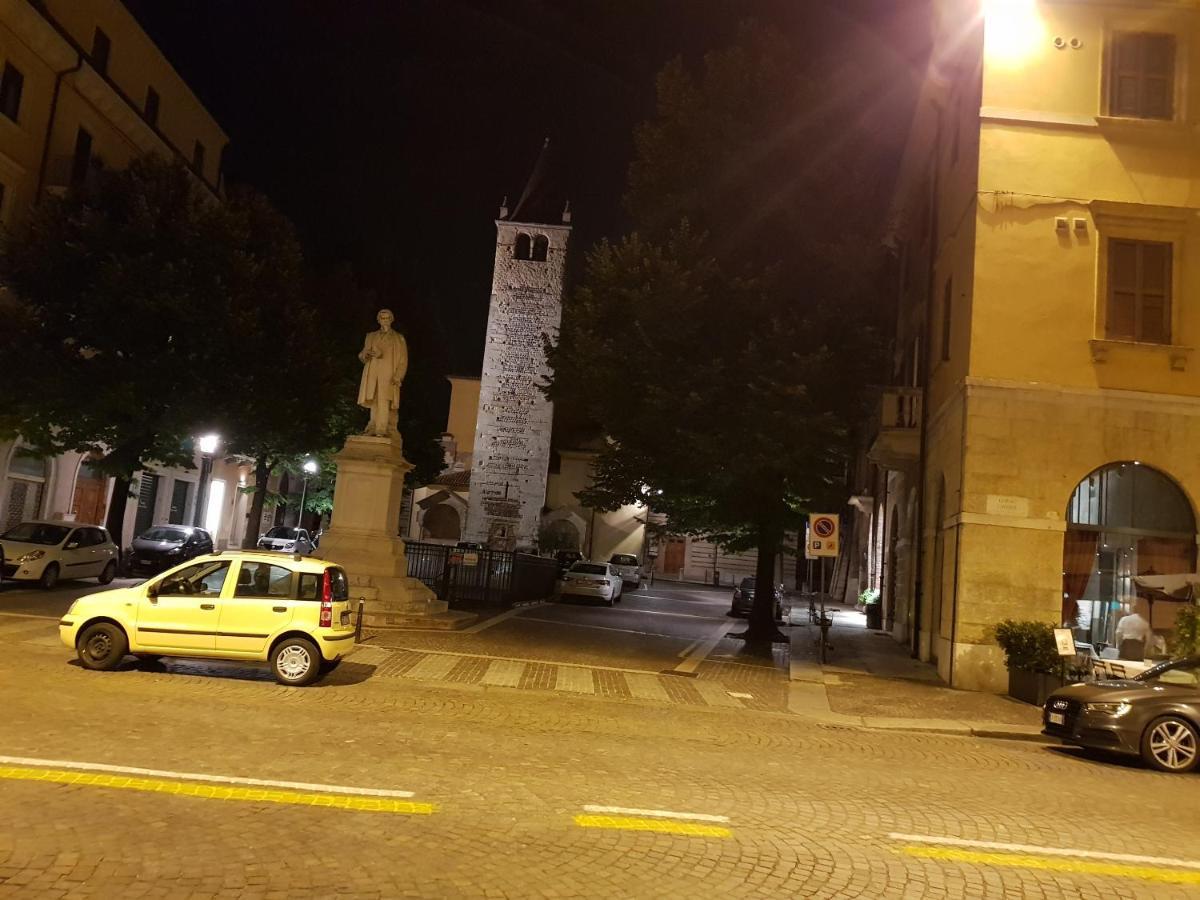 Verona Romeo'S Eye ภายนอก รูปภาพ